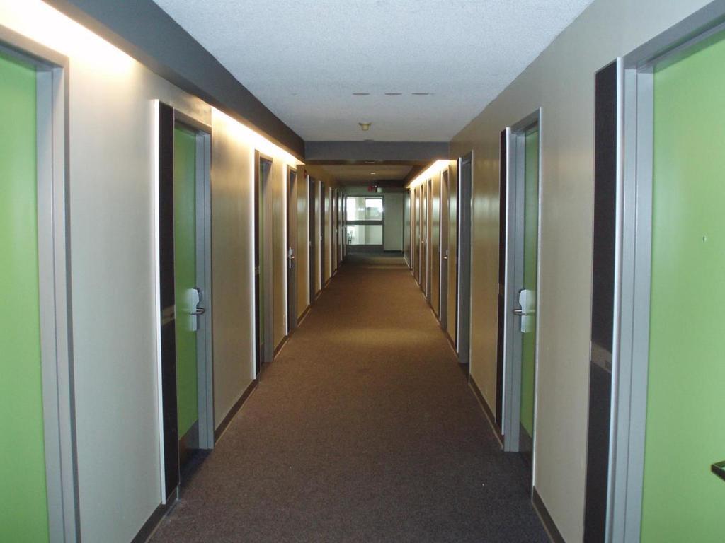 Humber College North Campus Residence ブランプトン エクステリア 写真