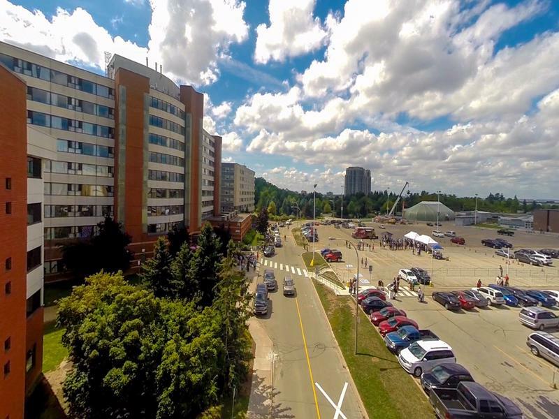 Humber College North Campus Residence ブランプトン エクステリア 写真