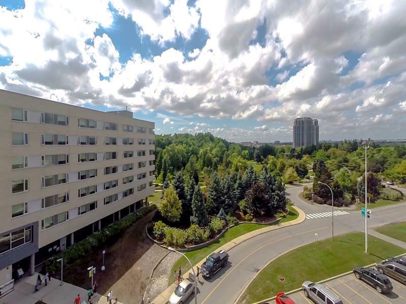 Humber College North Campus Residence ブランプトン エクステリア 写真